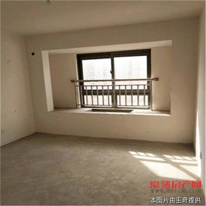 急售五新花园 全新毛坯大三房 128平仅售135万 位置好采光好 环境优美