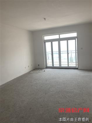 星都家园 毛坯大三房 仅售168万 满二 有名额 东边套采光无敌