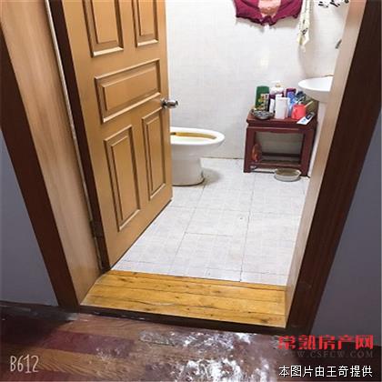 五新花园 简装两房 租金1300 设施齐全 拎包入住  可随时看房