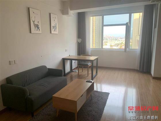 急售 万达广场 50平精装一室 仅售40万 还价就卖