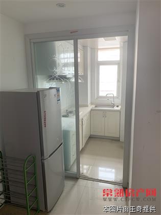 爱乐公寓 精装两房 品牌家电齐全 拎包入住 租金2000包物业