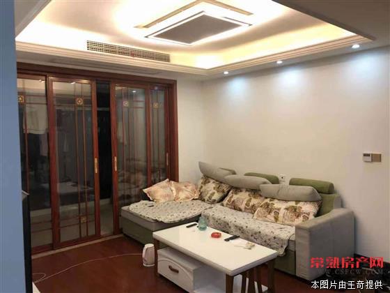 铂克花园 精装三房 设施齐全 拎包入住  租金3000包物业 可随时看房