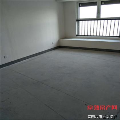 急售 龙蟠佳苑 毛坯两房84平 仅售165万 中间楼层采光好