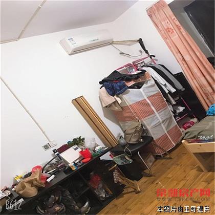 五新花园 简装两房 租金1300 设施齐全 拎包入住  可随时看房