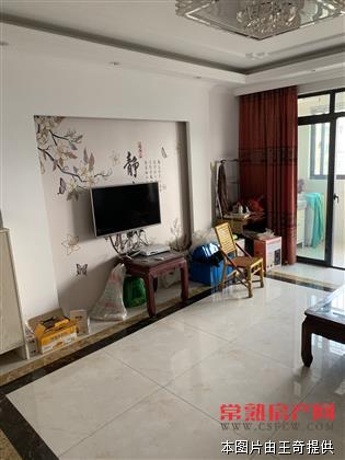 五新花园 精装两房 品牌家电齐全 拎包入住 租金2100包物业 可随时看房