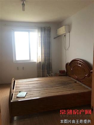 万达旁边 星都家园 精装大三房 品牌家电齐全 拎包入住 2600包物业 可随时看房