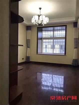  李闸小区花园洋房顶跃193平方320万初三