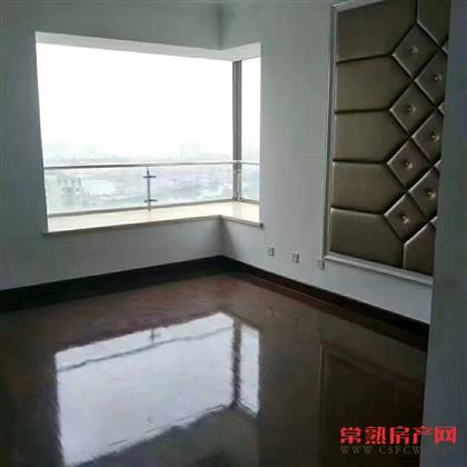 世茂三期202平4室3卫简装满两年有名额黄金楼层398万