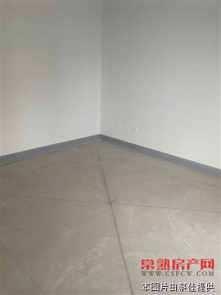 H**花园洋房 140平 4室2厅2卫 毛坯 368万带车位！！！