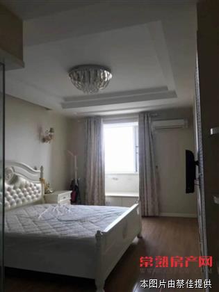 T 佳和水岸 135平精装三房 带车位有名额 265万