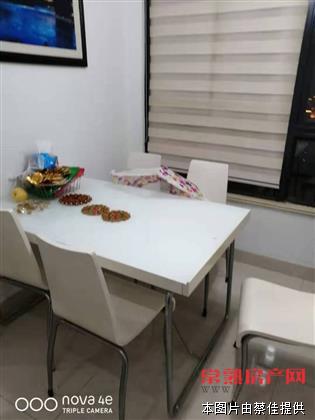 衡泰国际花园 101平加20平精装 三室两厅两卫 南北通透 满两年有名额 现报价316万!