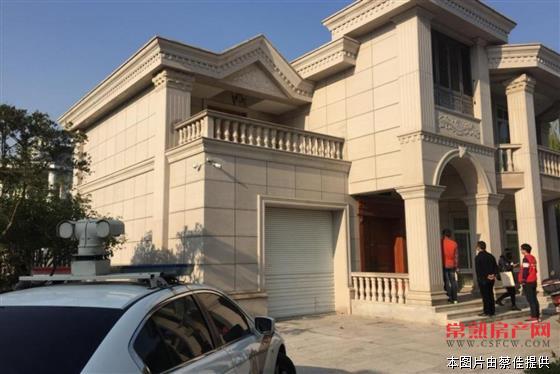 h润欣花园 独栋别墅282平1350万 5室2厅4卫 精装修 满两年