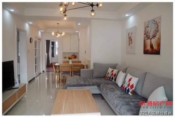 新城香溢璟庭 80平206万 2室2厅1卫 精装修 满两年