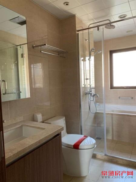 万科公望，小高层，125平米，355万，位置好