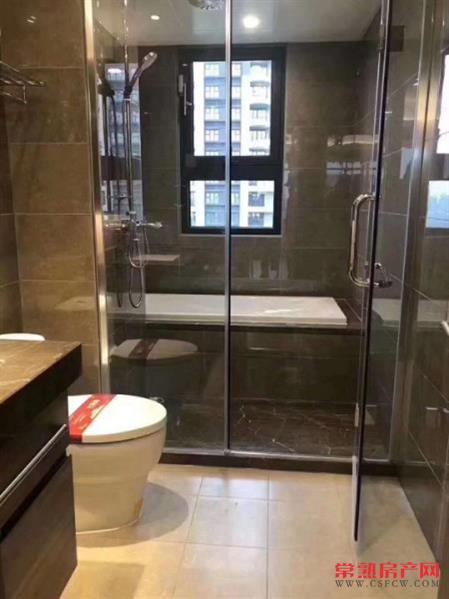 及第阁，202平米，精装，4室3卫，425万，好楼层，四开间