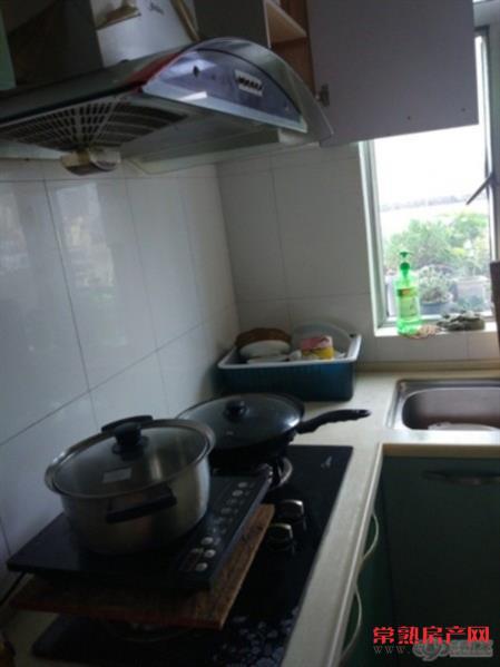 五星内七区，72平米，精装，145万，2022年上学，满五唯一，7楼顶楼