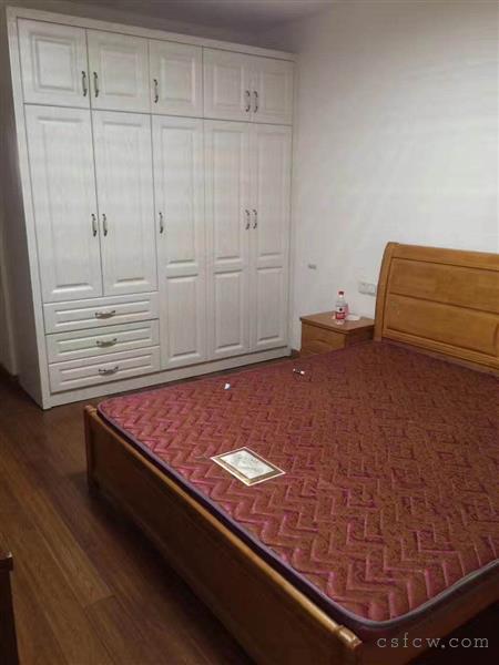 清和坊毛坯3/2/2朝南好房318万