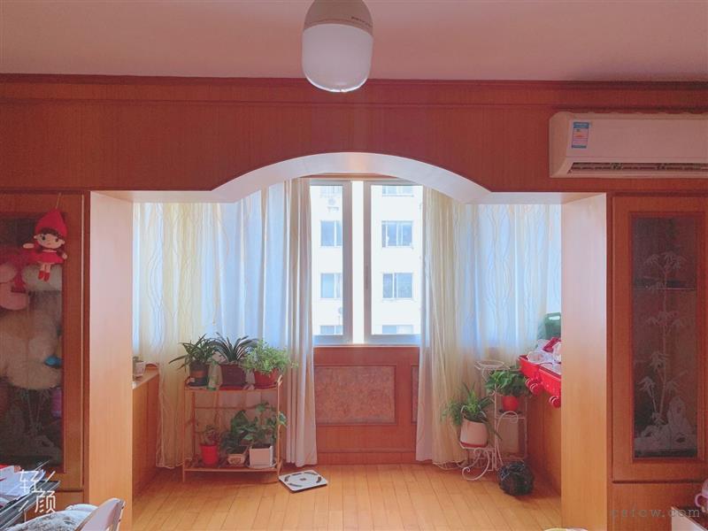 石梅小学市一中！华丰园118平3房2卫带电梯满五年自住保养好150万