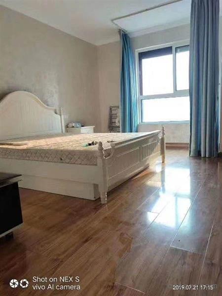 万达华府49平米1房2厅1卫精装修96万满2年名额未用随时看房有钥