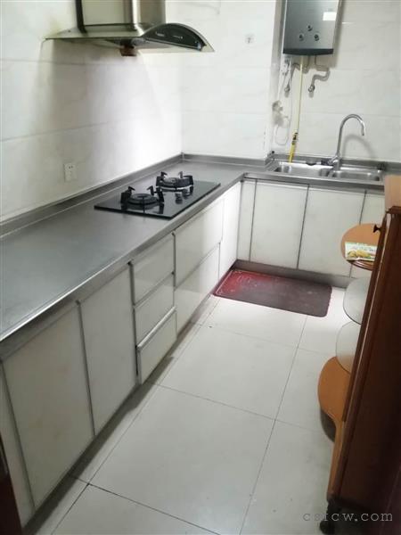 金桂家园二房出租