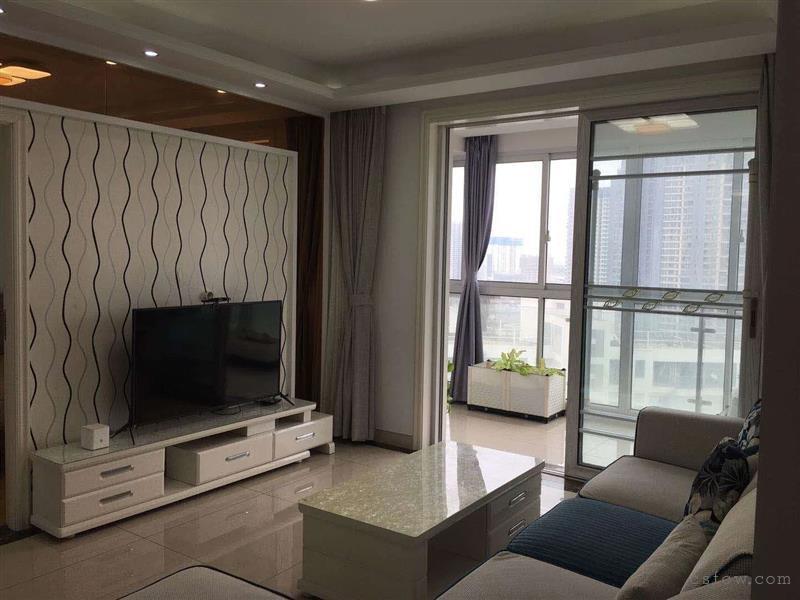 湖畔现代城精装101平满两年有名额