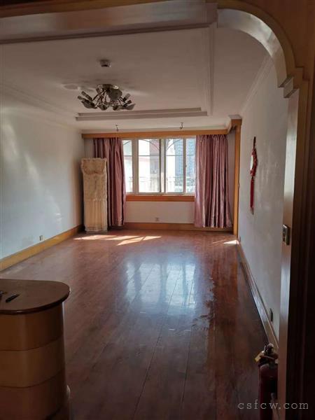 元和路元丰园3室精装家电齐全拎包入住