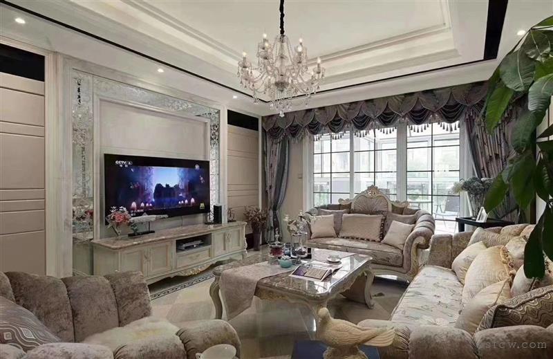 信一广场三层叠加别墅带大院子豪装有汽车库汽车位