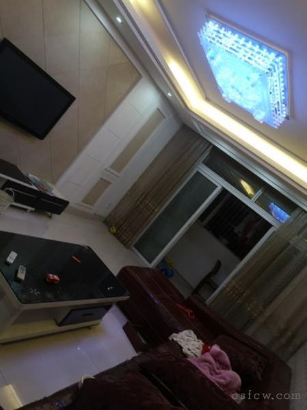 华夏苑精装3/2/2朝南好房98万