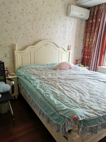 中南世纪城91平精装2-2-1，200万，有名额