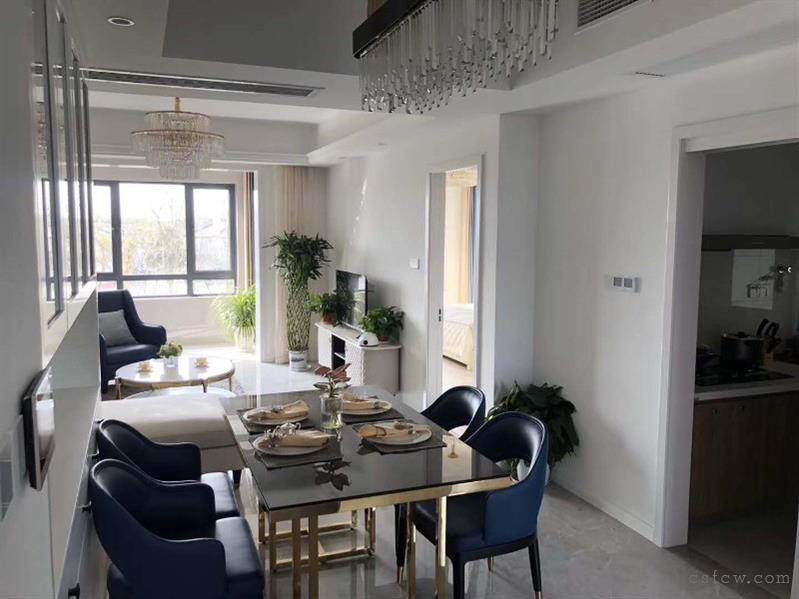 玫瑰园精装2/2/2朝南好房168万