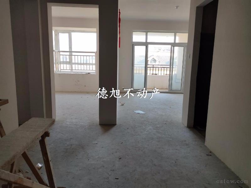 薇尼诗毛坯2/2/1朝南好房128万