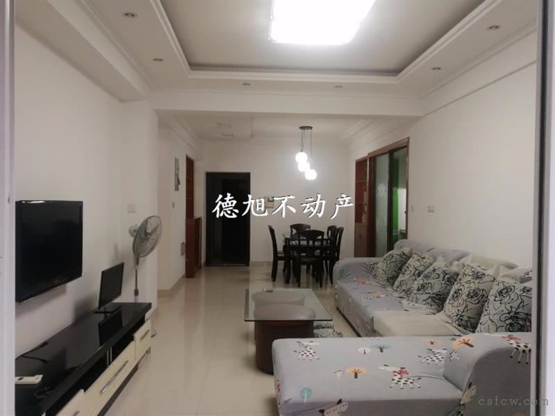 东湖京华简装3/2/2朝南好房2600元/月