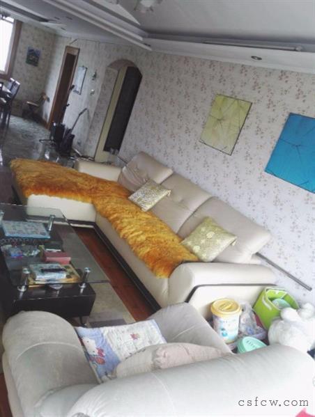 南沙路报慈北村旁113平方精装大三房165万