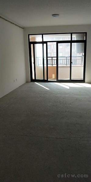 梅李绿晟花苑105平毛坯3室2厅1卫135万