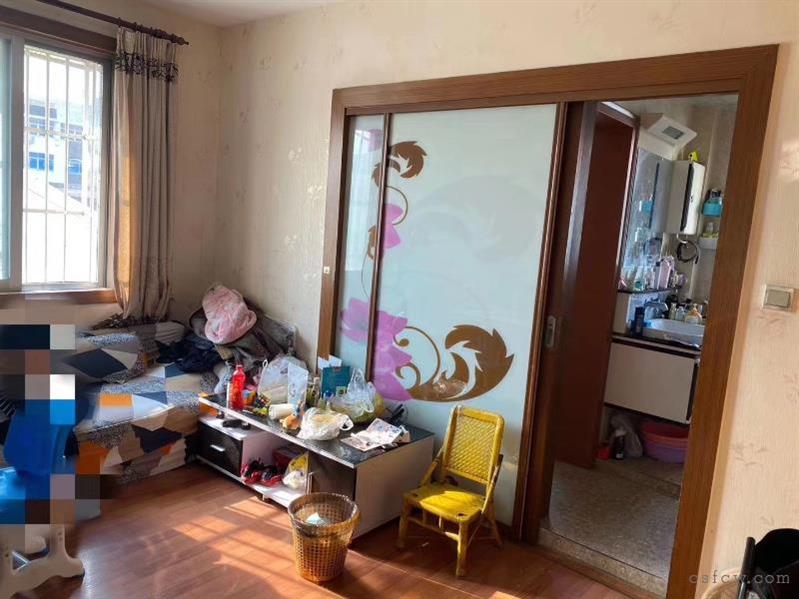 颜港小区精装3/1/1朝南好房125万