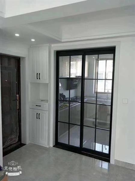 湖苑二区精装4/2/2朝南好房168万