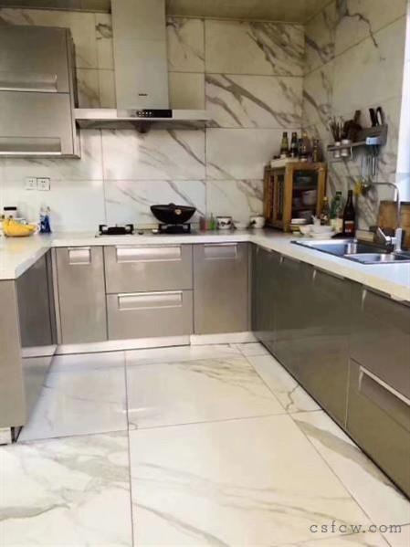 梅李林场新村独栋有双证别墅228平精装5房2卫256万