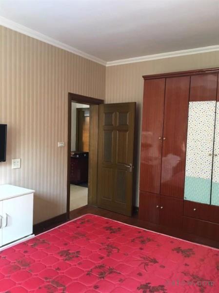 颜港北村2楼58平方