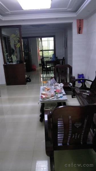 董浜镇滨河嘉园三室两厅两卫