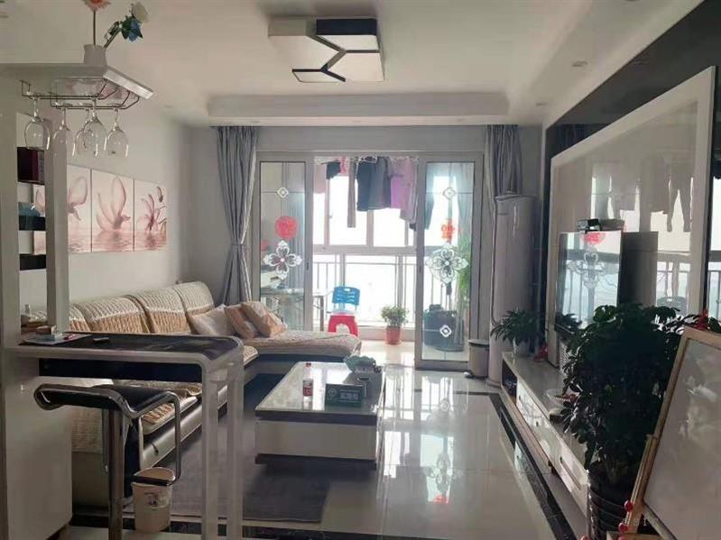 梅李魅力城精装三房两厅两卫满两年拎包入住135万