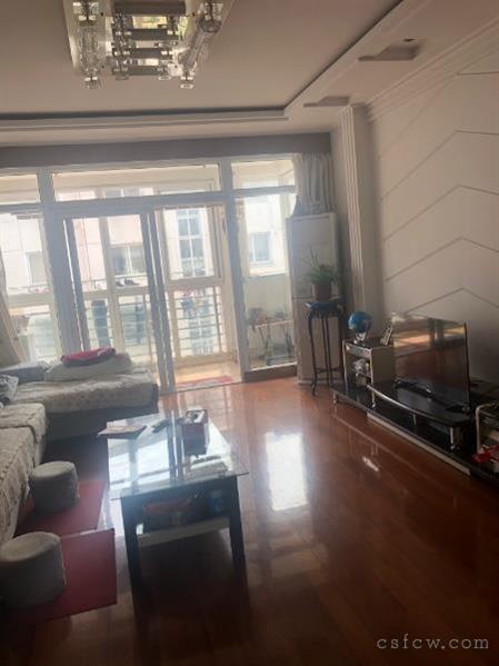 梅李金日家园95平满两年黄金楼层客通阳带朝南汽车库