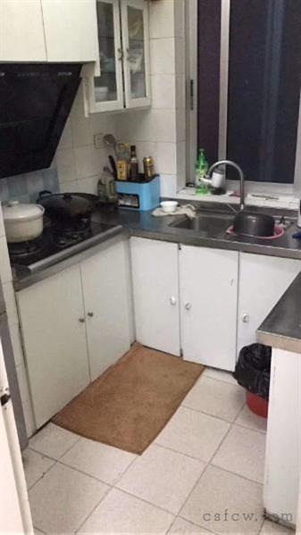 出租虞园二区3楼装修好2100元