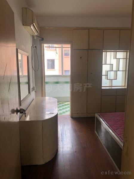 五星精品全南向带阳台两居格局楼层好带实验学区业主诚意出售130万