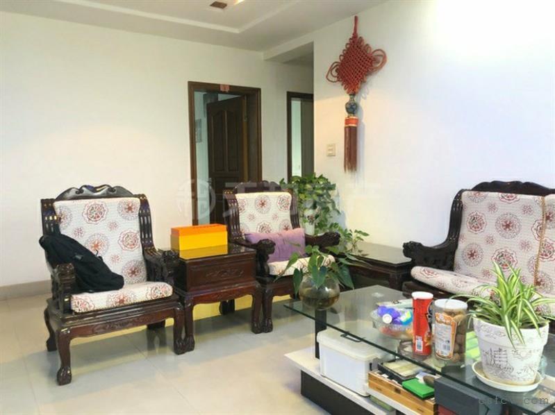 【明日星城】电梯小高层，125平，精装3房，满2年，有车位，随时读书，210万！