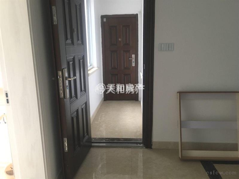 单价1.76万！买塔前实验！精装未住，满2年，有钥匙