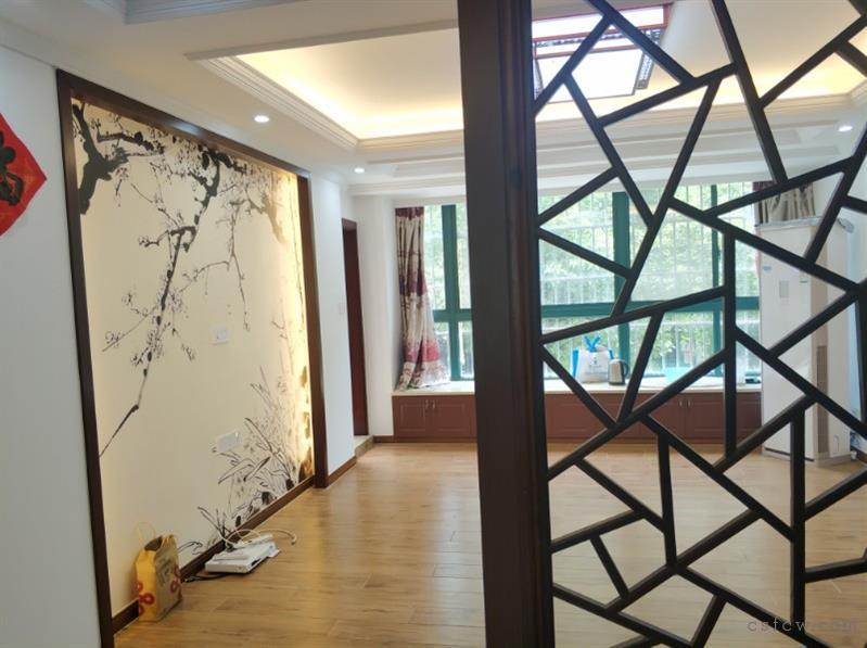 金枫家园精装2/2/1朝南好房2500元/月