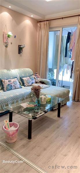 派公馆精装2/1/1朝东好房88万