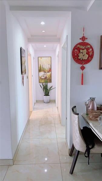 万豪佳园，120平，豪华装修，有名额，满两年