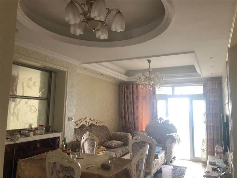 东湖京华豪装2/2/1朝南好房2600元/月