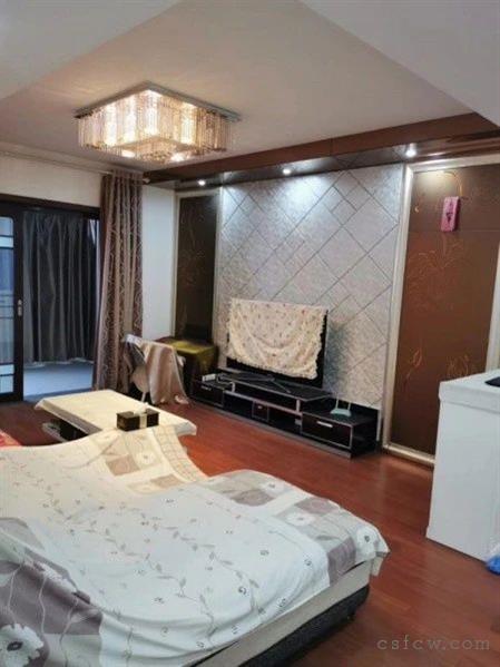 润欣花园，158平方、精装修、急售